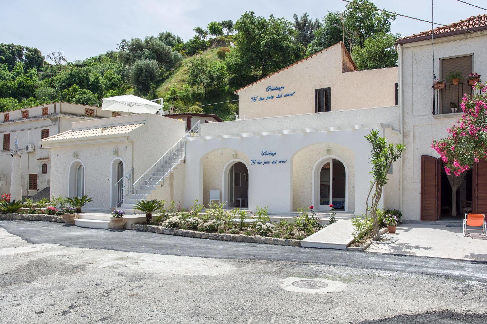 Hotel Residenza A Due Passi Dal Mare Tropea Exterior foto