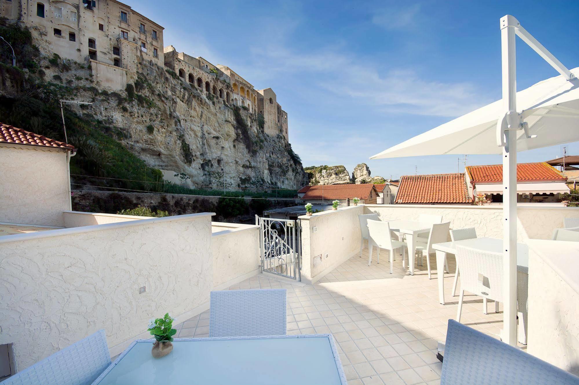 Hotel Residenza A Due Passi Dal Mare Tropea Exterior foto