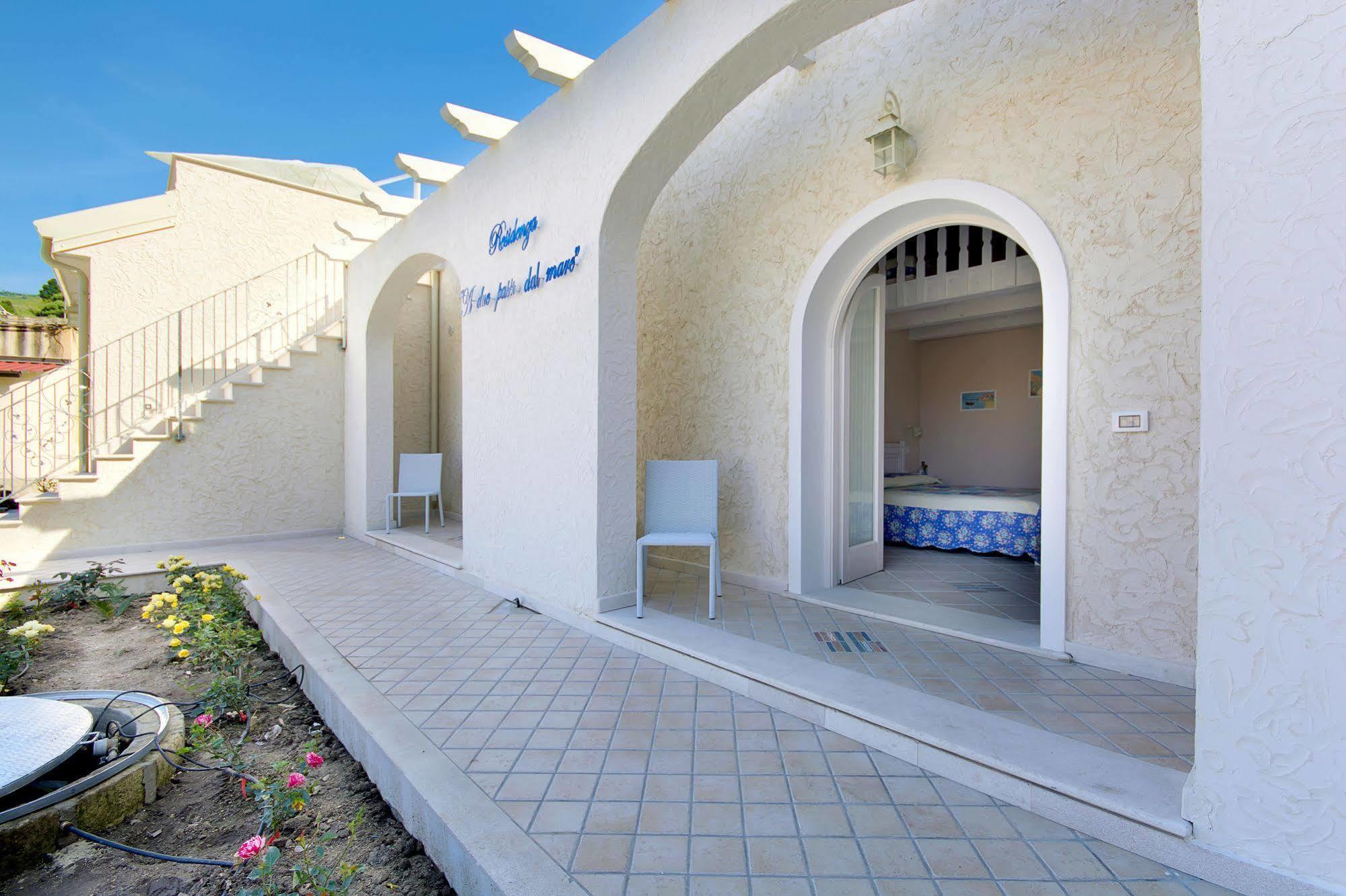 Hotel Residenza A Due Passi Dal Mare Tropea Exterior foto